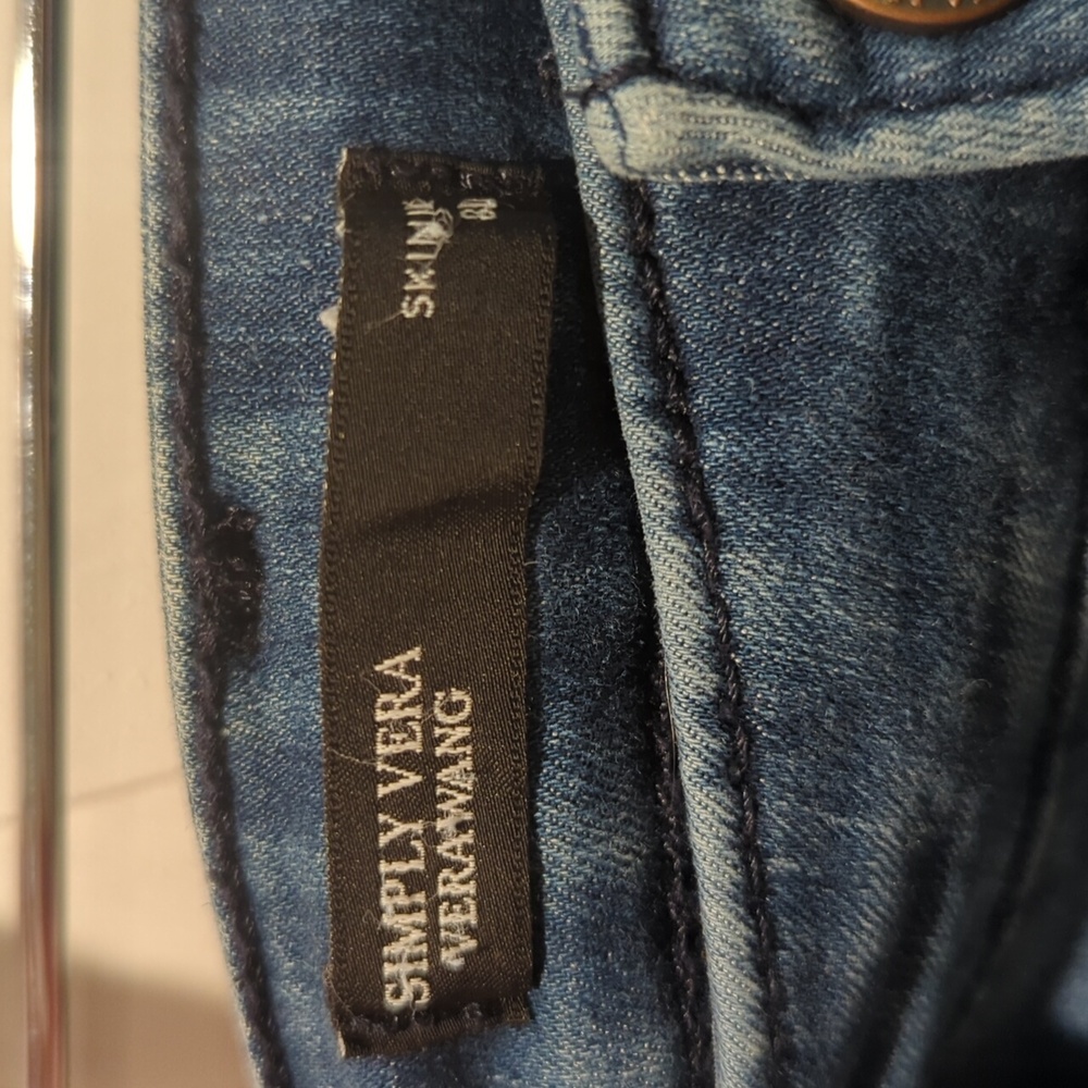 Simply Vera Wang Women's Power Stretch Core Skinny Jeans Sz. 8R - Picture 3 of 5